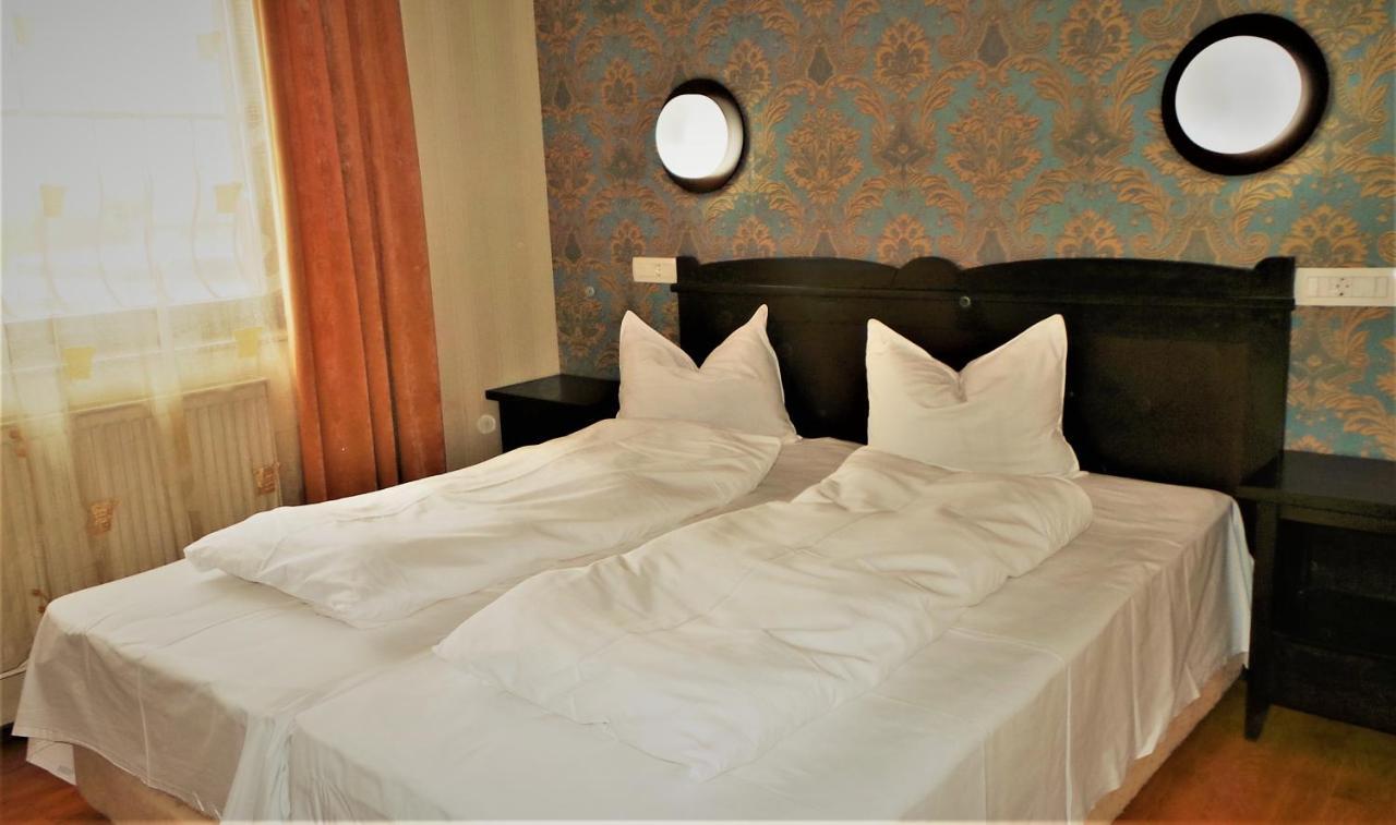 Hotel Sonne Sibiu Exterior photo